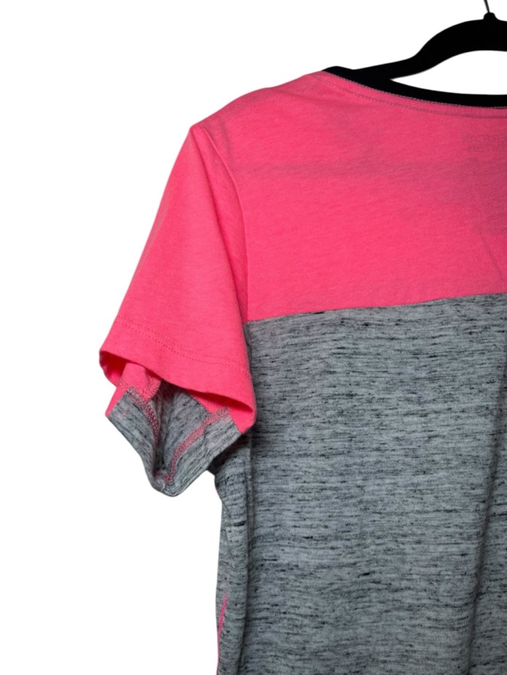 American Fighter Buckle Women’s Pink & Heather Gray Script Logo Tee Size Large - Picture 13 of 16